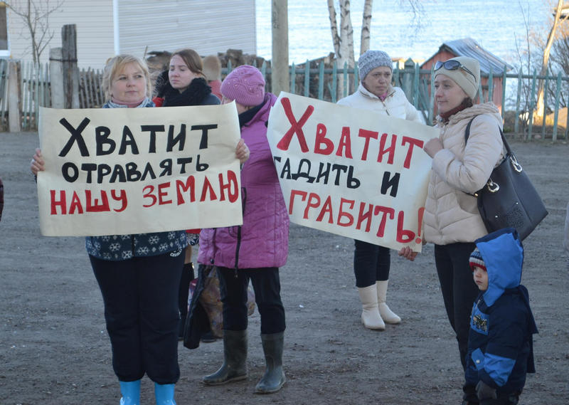Снег, дождь и чиновничьи препоны не помешали жителям Коми продолжить митинги против ЛУКОЙЛа