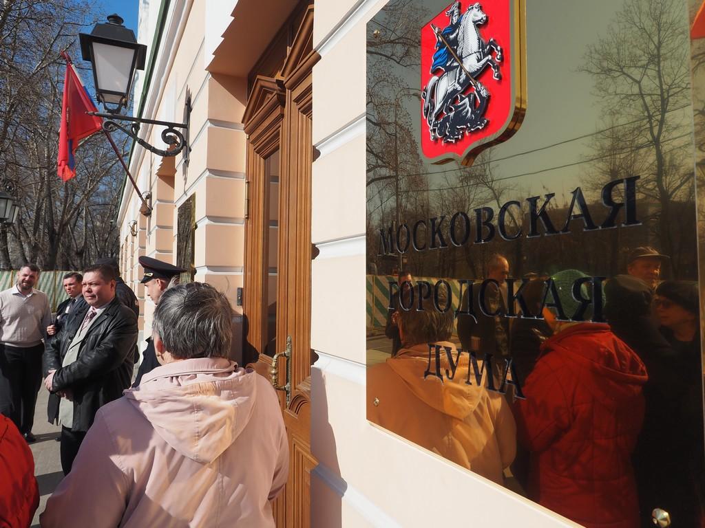 Москвичи пока проигрывают строительному лобби