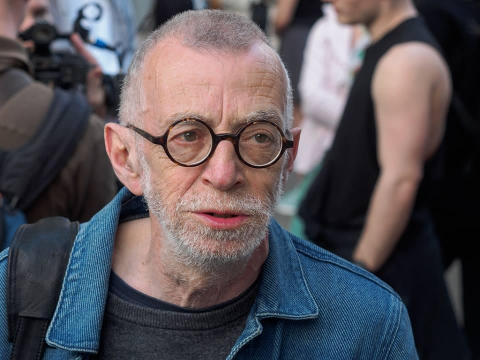 «Унизительная инсценировка, а мы в ней еще и участвуем…»