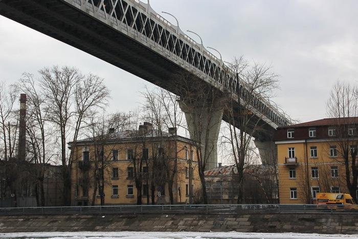 Защитников Канонерки не слышно из-за шума