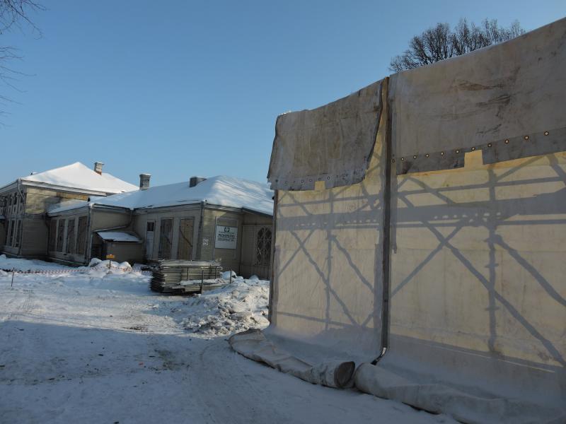 Реставраторы Монрепо избавляются от свидетелей