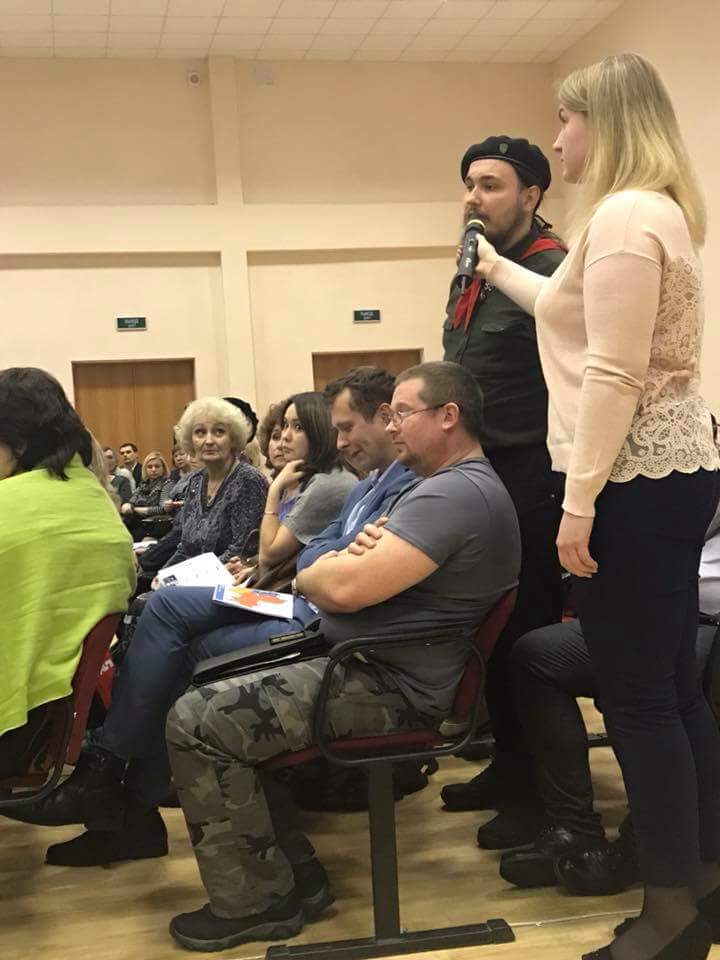 Глава Химок подал в суд на защитника парка "Дубки"