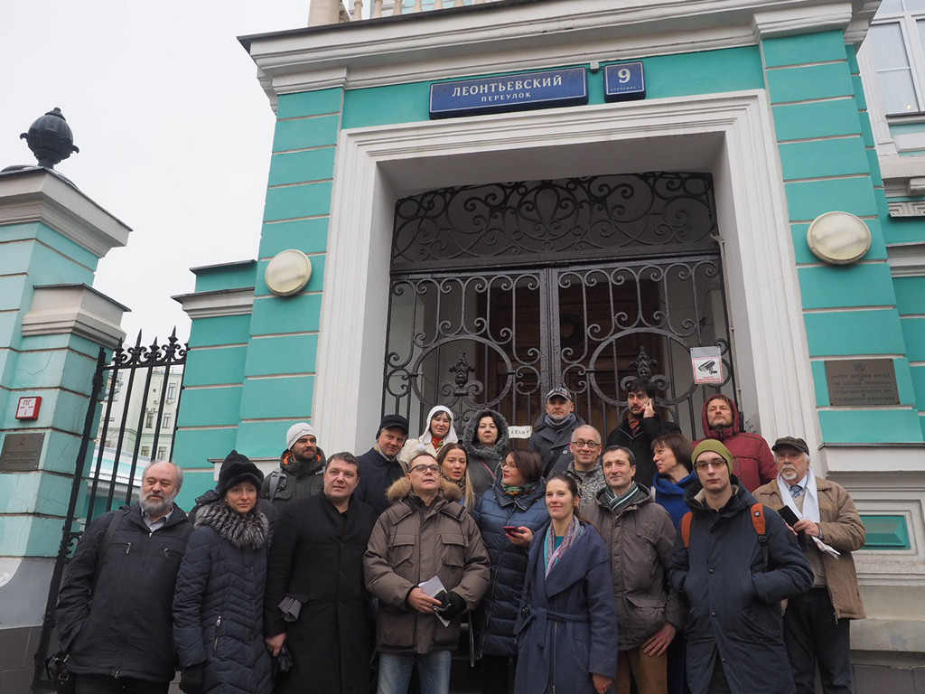 Муниципальные депутаты требуют расширения полномочий и обращаются в Совет Европы