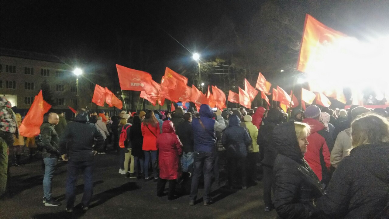 "Плотине - стоп!" - сказал ночной дозор из тысячи жителей Нижегородской области