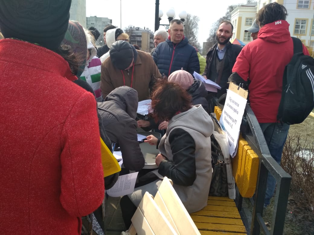 Перекличка несогласных: в Зеленодольске жители заявили протест программе аварийного жилья