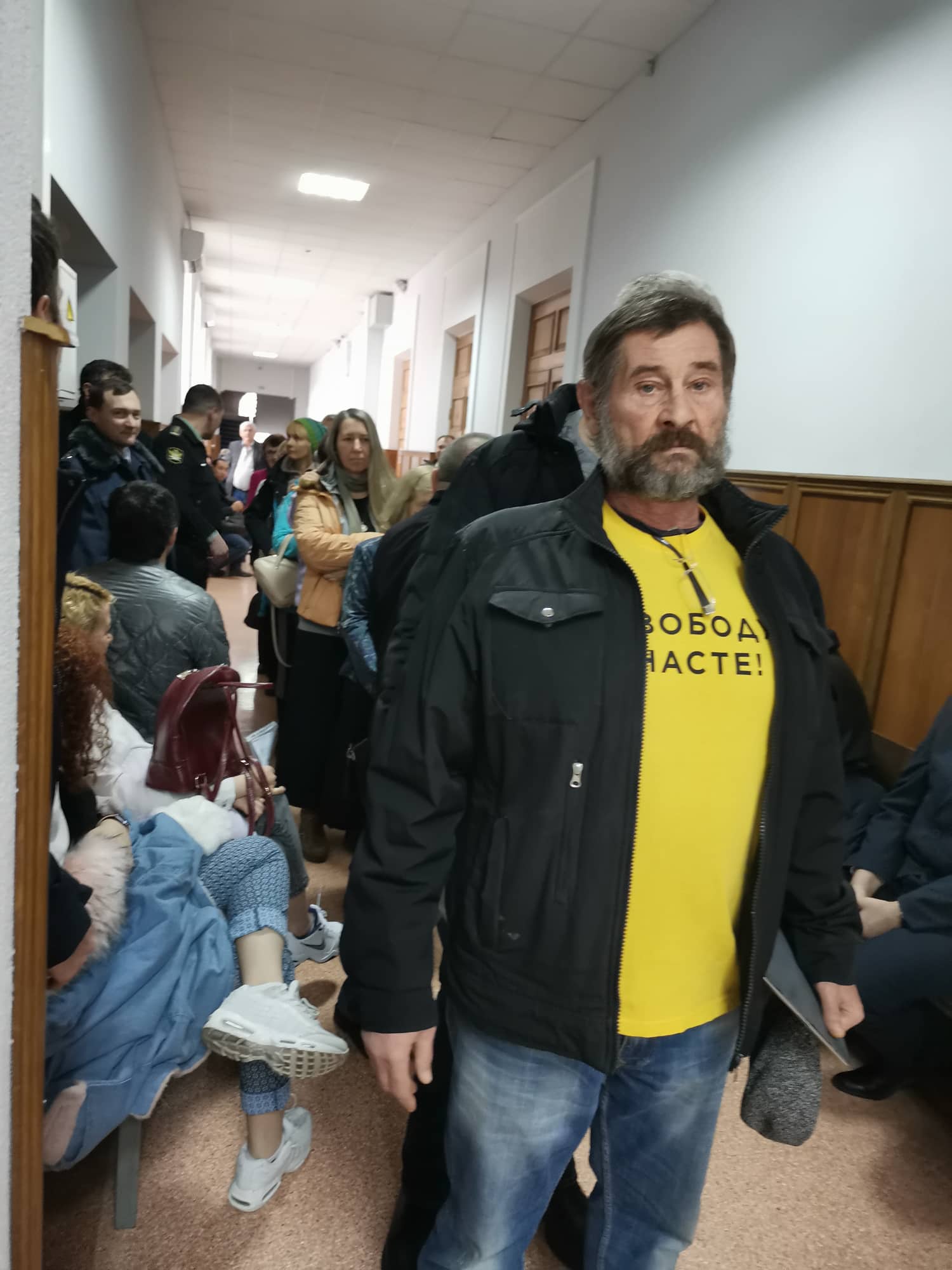 Флешмоб в суде над Анастасией Шевченко