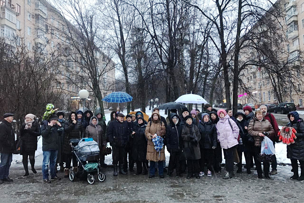 Жители трёх районов ЮЗАО протестуют против включения бульваров и скверов в проект строительства метро