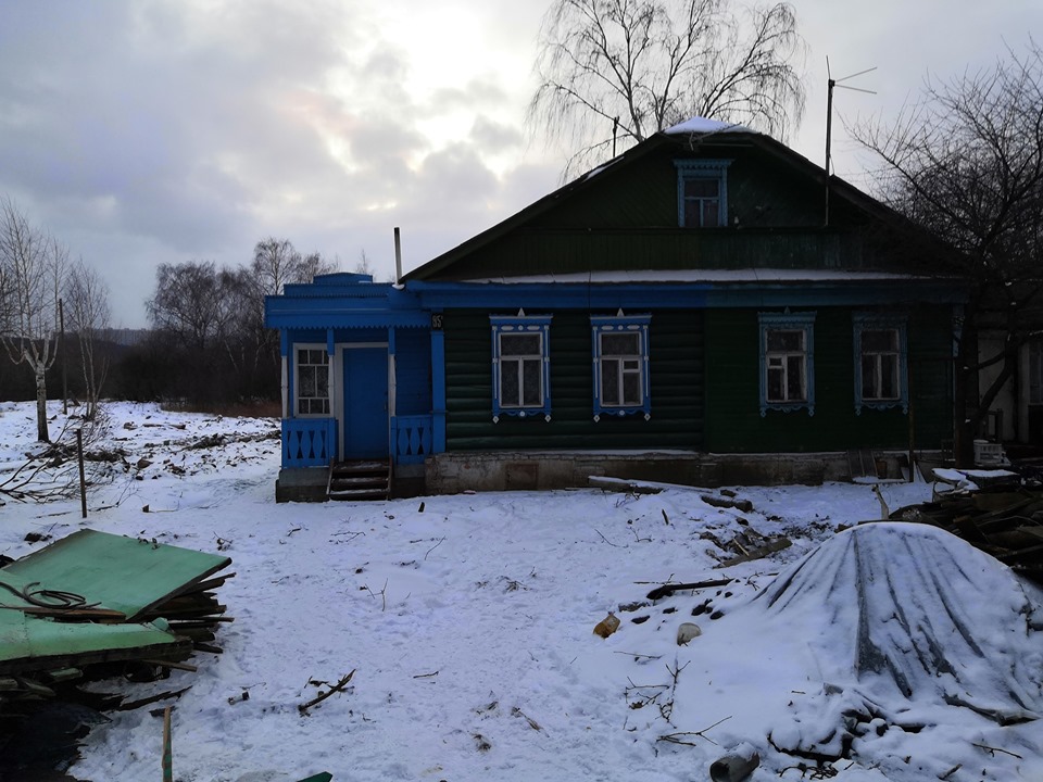 Строители сносят дом с находящимися в нём жительницей и депутатом Мосгордумы Екатериной Енгалычевой