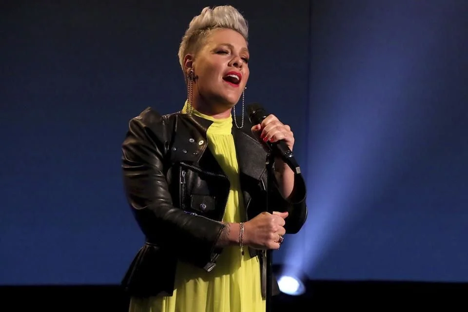 P!nk anuncia su vuelta a México con la gira “Summer Carnival Tour”.