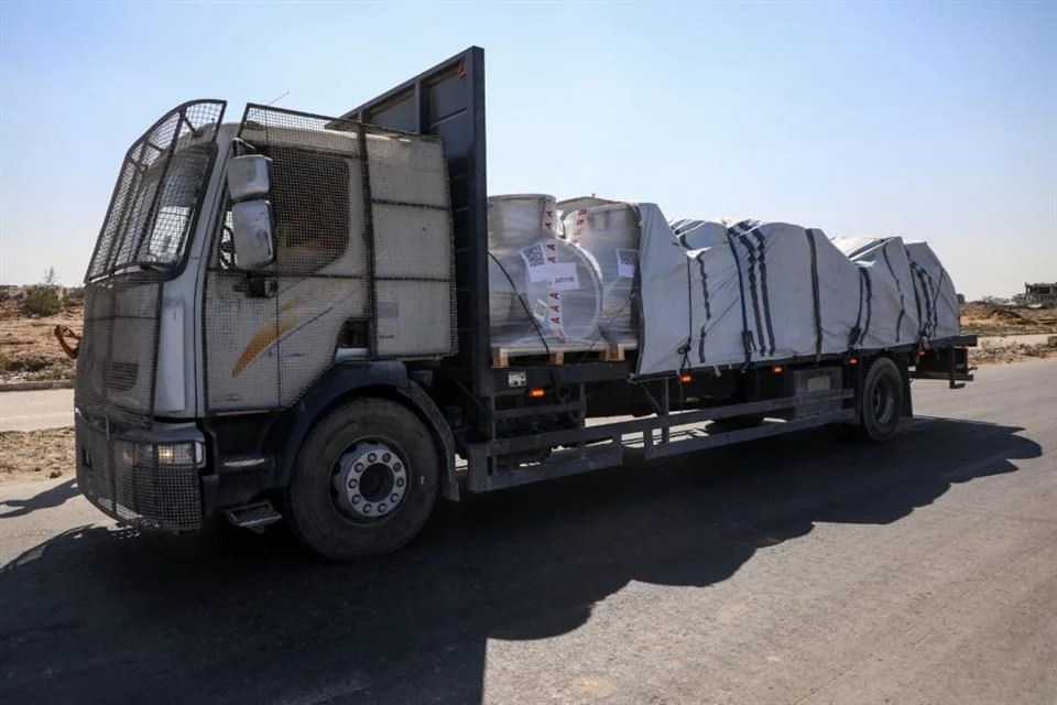 Israel suspende asistencia a Gaza tras presunta violación del cese al fuego.