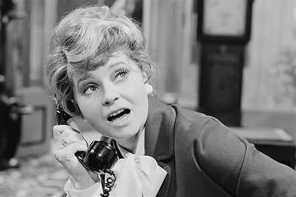 Adiós a Prunella Scales, la inolvidable actriz de ‘Fawlty Towers’.