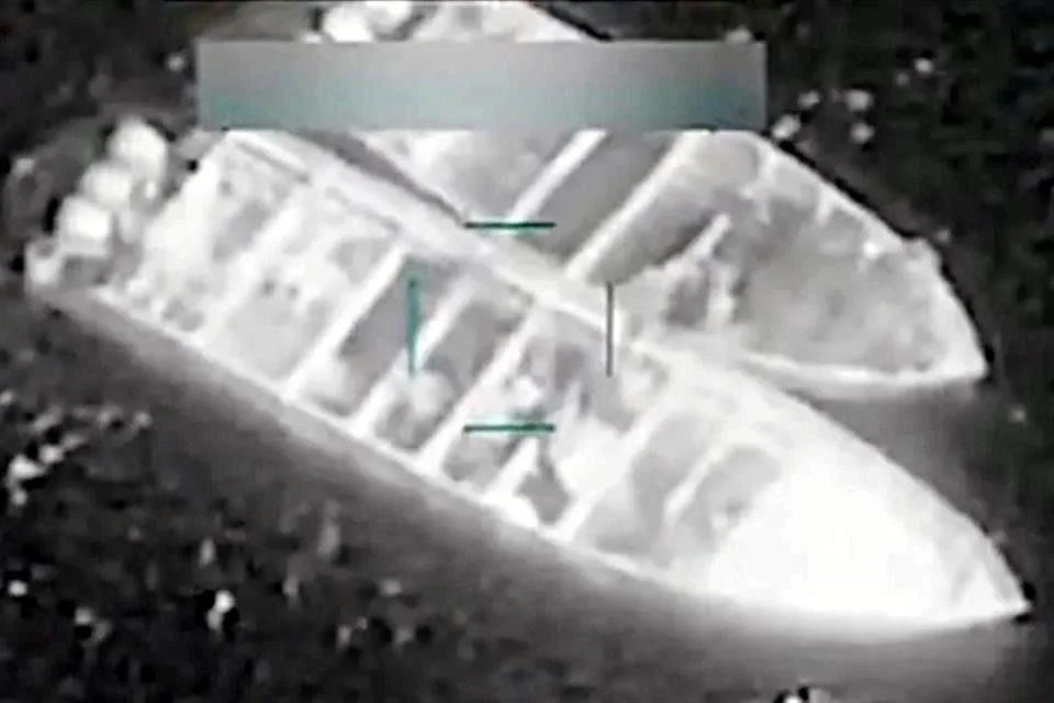 14 muertos en ataque a embarcaciones narcos.