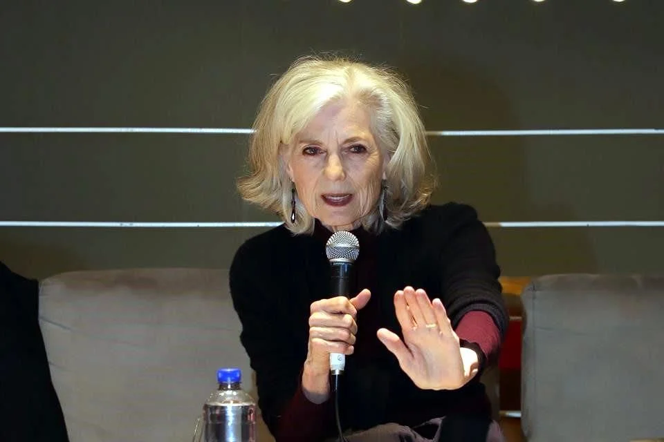 Carla Rippey: El desnudo como arte.