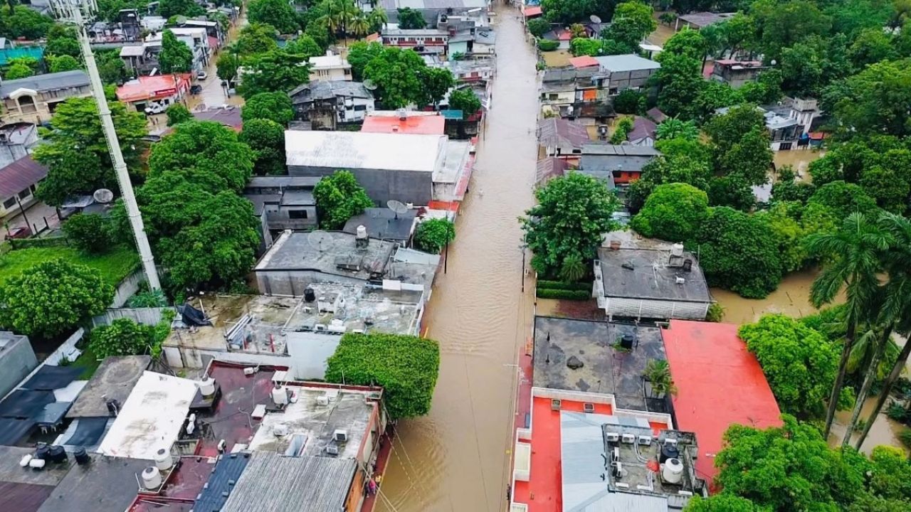 Educación suspendida por inundaciones en la Huasteca Potosina