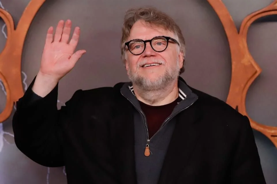 La visión de Del Toro sobre ‘Frankenstein’ cautiva a la audiencia.
