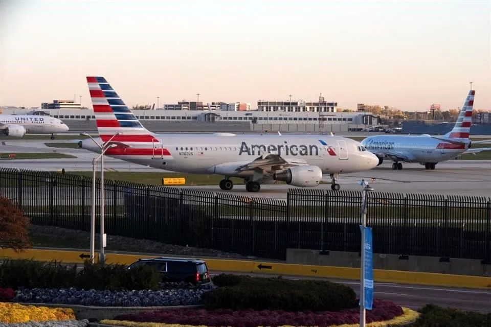American Airlines cesa personal de oficinas.