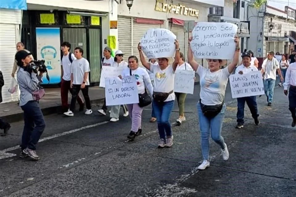 Protesta en Uruapan clama por justicia tras el caso Manzo