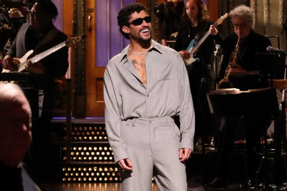 Bad Bunny alcanza un logro importante en los Grammy con tres candidaturas notables.