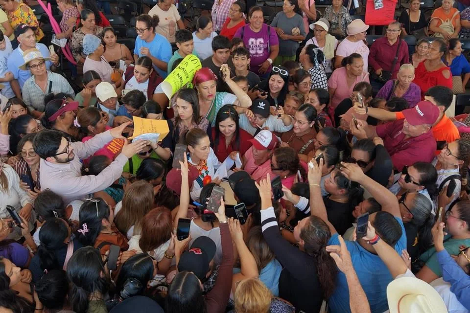 Apenas 10 individuos protegen a CSP