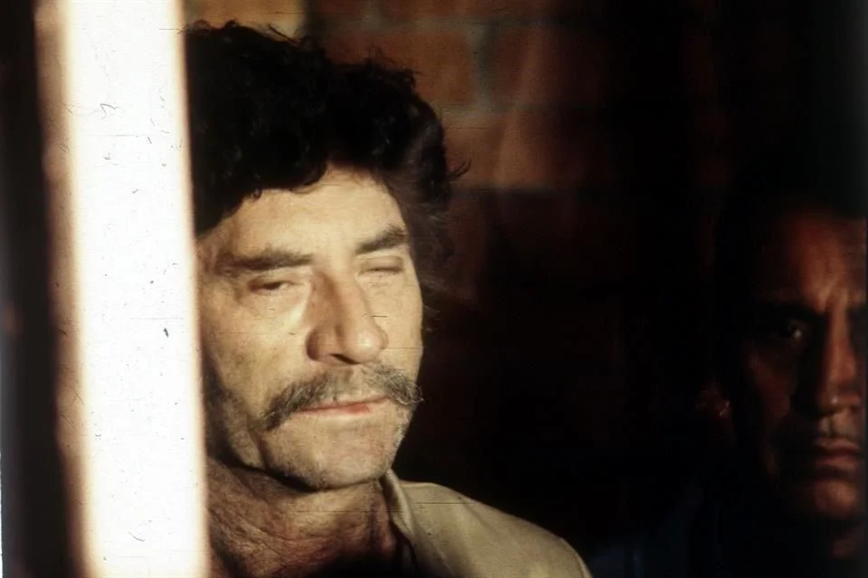 “Don Neto”: Exigen reembolso de dinero entregado.