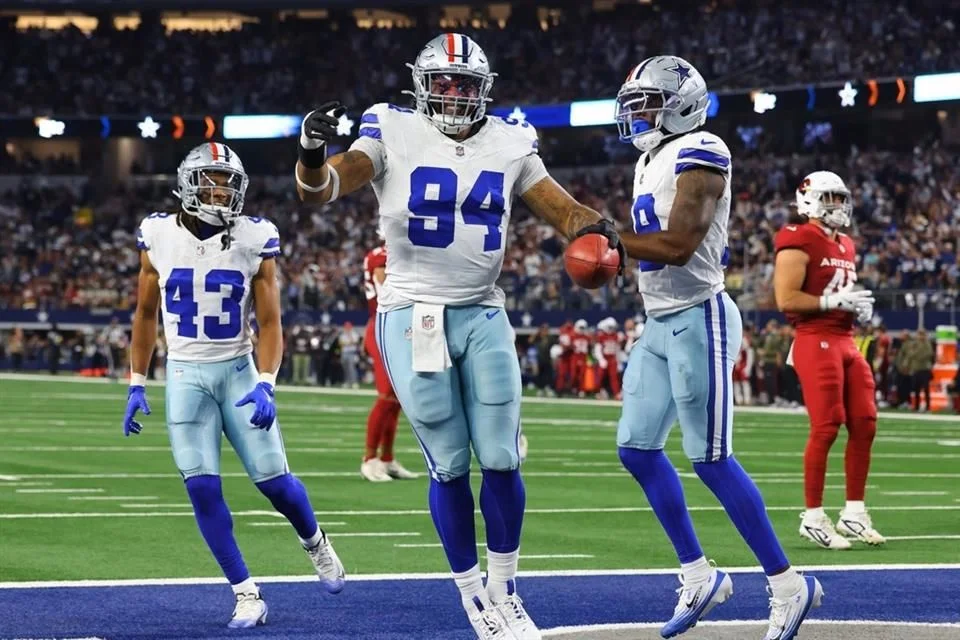 La ausencia de Kneeland sigue pesando en los Cowboys.