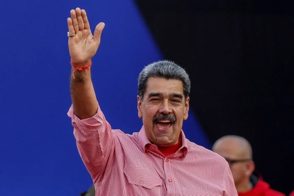 Maduro tiende la mano a Estados Unidos para dialogar.