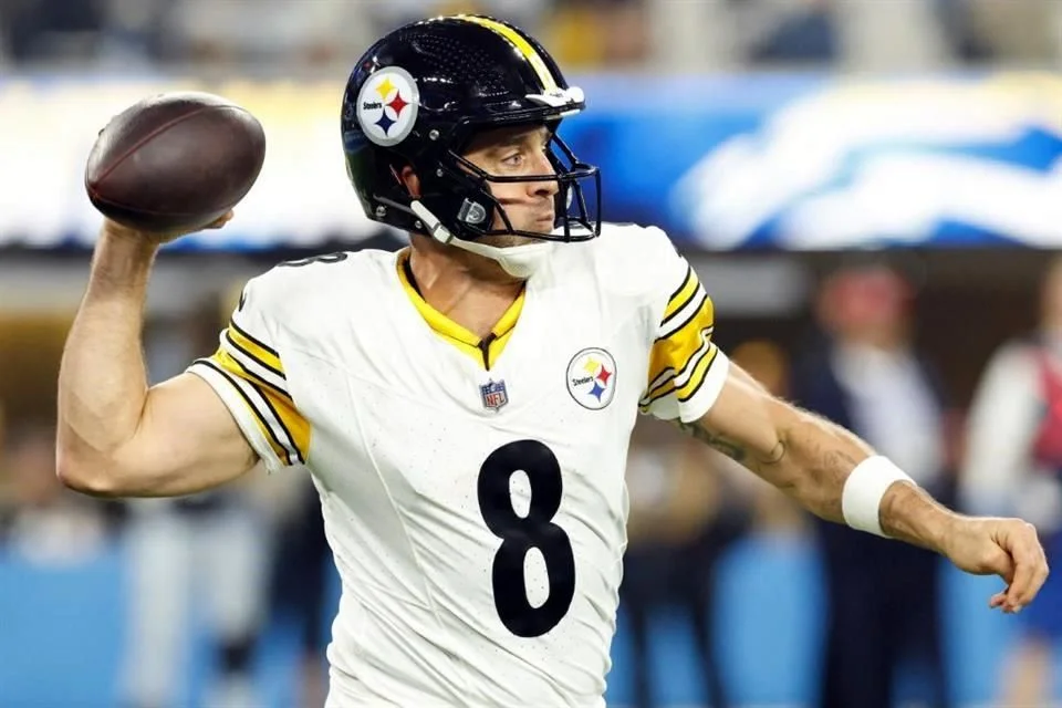 Lesión de muñeca de Rodgers no le impide jugar