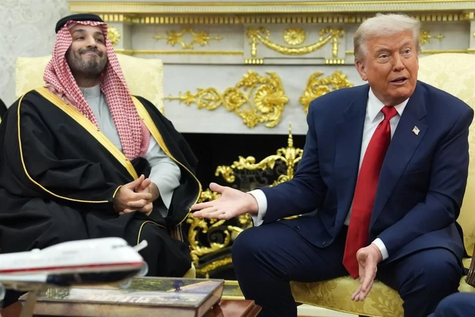 Trump respalda al príncipe de Arabia Saudita.