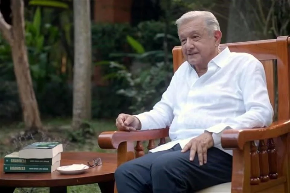 AMLO: Mi retiro es auténtico, no una farsa.