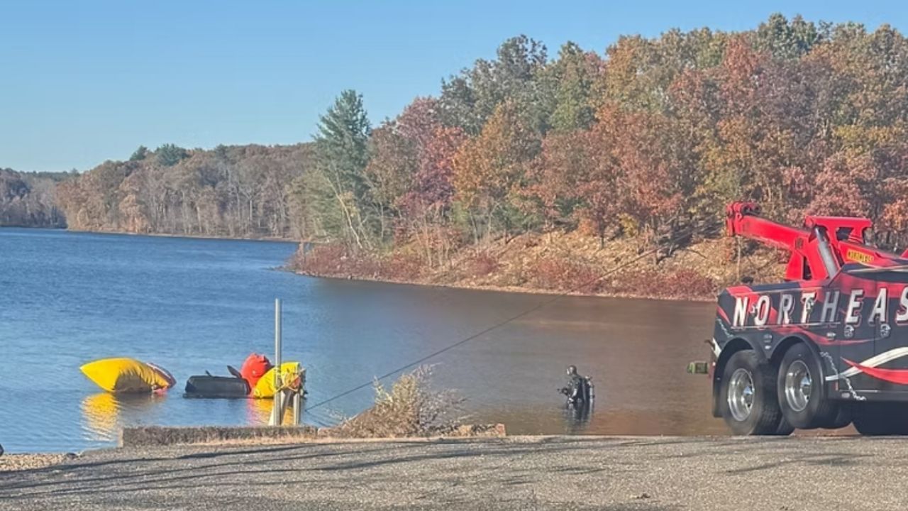 Hallan restos de persona perdida hace veinte años en lago previo a las fiestas.