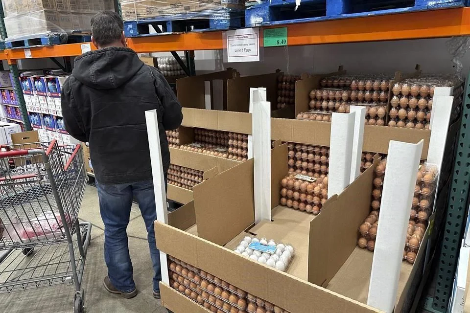 Desciende la confianza del consumidor por motivos económicos