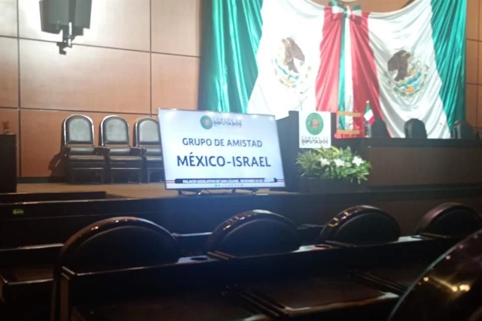 Polémica en San Lázaro por visita de Rabino.