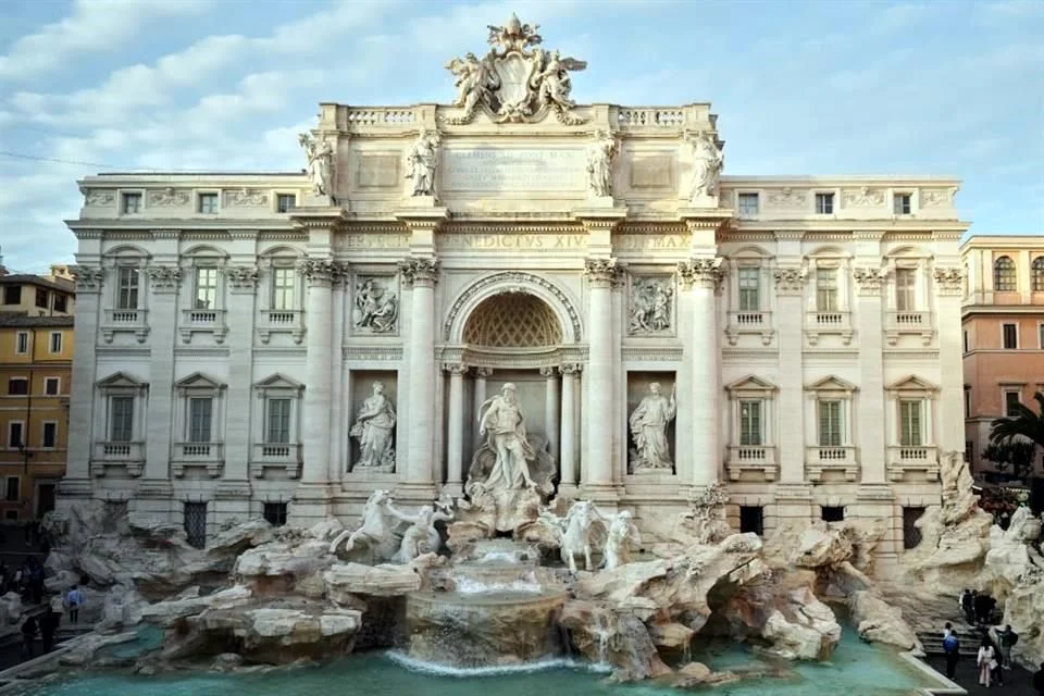 Acceso a la Fontana di Trevi: 2€