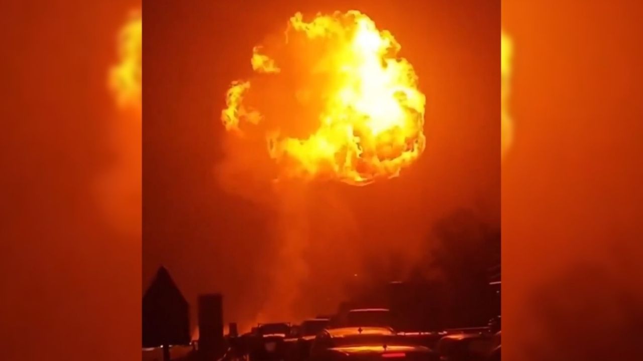 Incidente grave en Italia: explosión de tanque de gas en carretera con imágenes fuertes