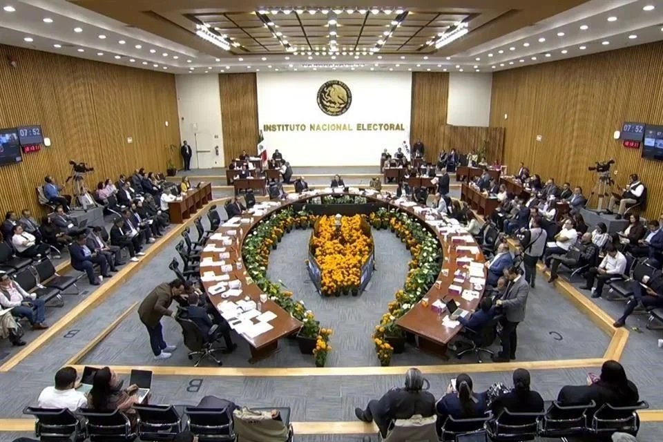Reducción de consejeros en el INE: ¿Consecuencias?