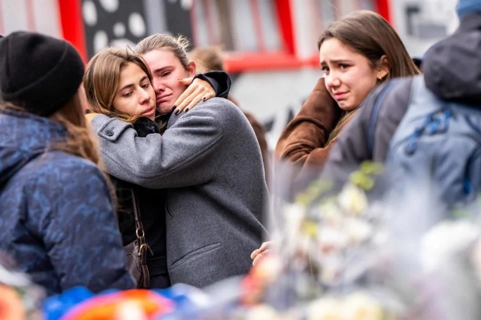 Fuegos artificiales, posible origen del siniestro en local suizo.
