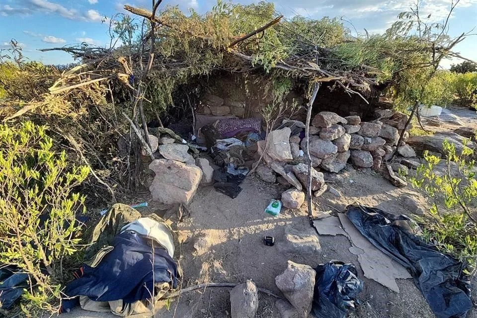 Desmantelan y destruyen asentamientos de drogas en Zacatecas tras ataque a la Guardia Nacional.