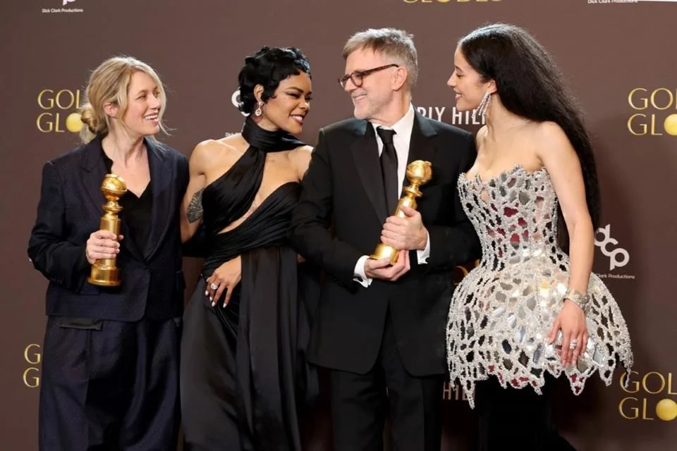 Éxito rotundo en los Globos de Oro: la película triunfadora.