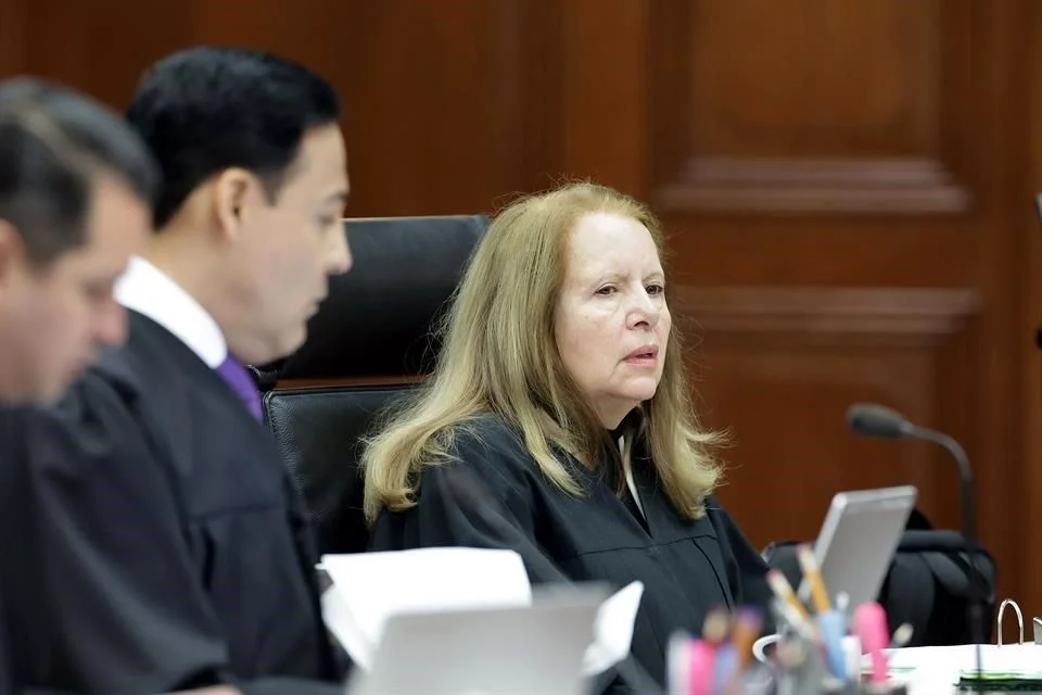 Por segunda vez, el gobierno de la Ciudad de México impide a la UIF actuar sobre congelamiento de recursos.