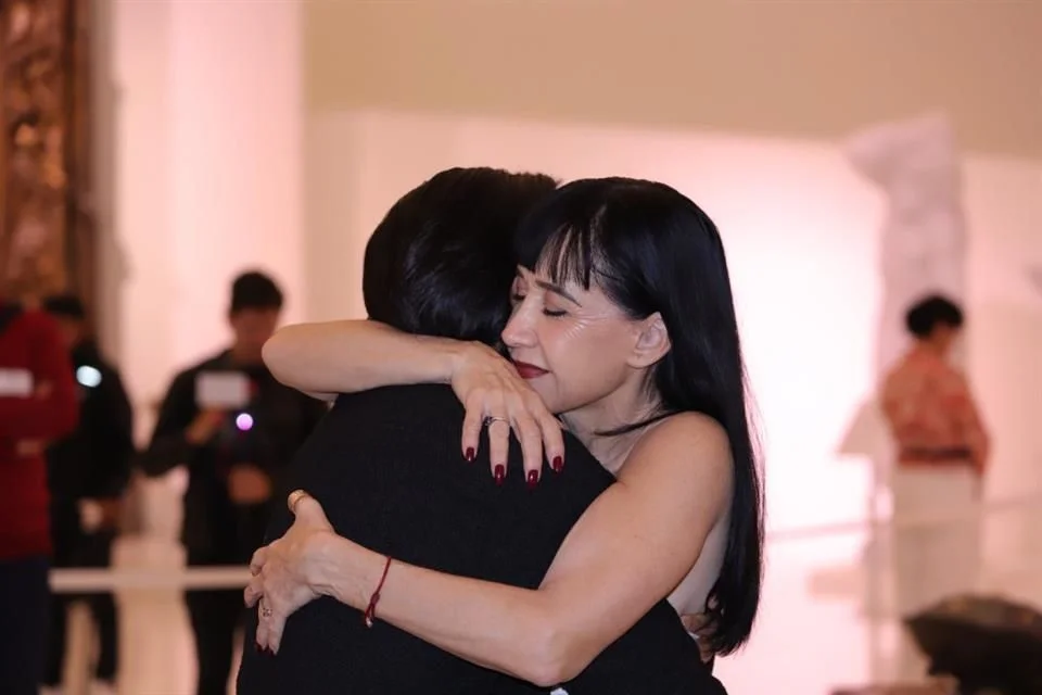 Susana Zabaleta vive instantes de paz y cariño en el Museo Soumaya.