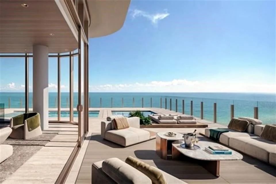 Optimizan el confort en un penthouse con vistas al mar.