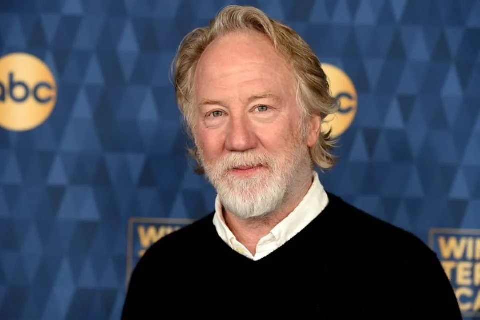 Timothy Busfield señala la falta de pruebas en el caso de abuso.
