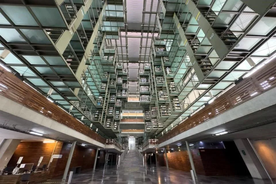 Cultura garantiza la reincorporación de los trabajadores de la Biblioteca Vasconcelos.