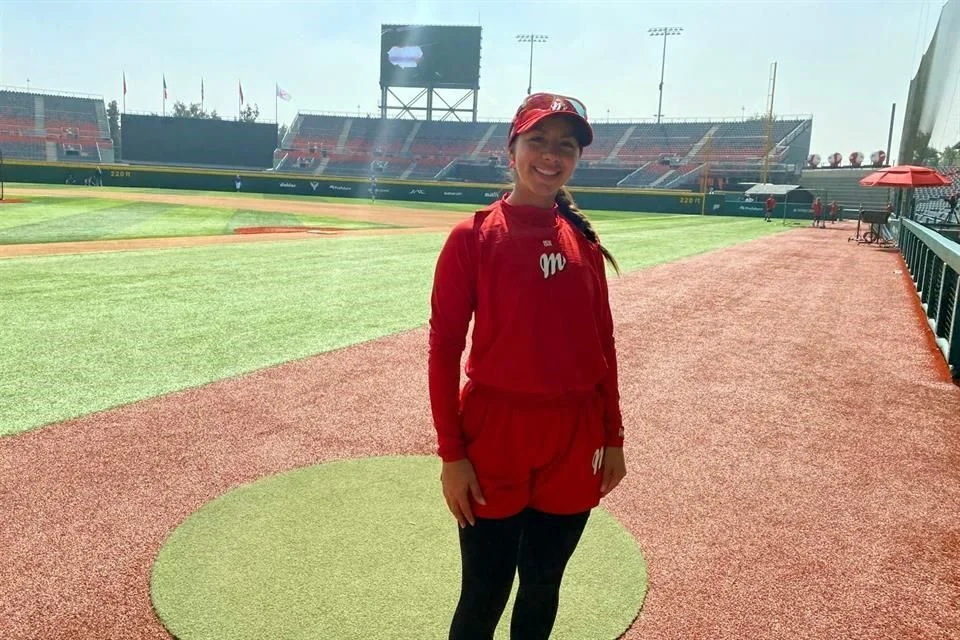 Vanya Ordoñez: El regreso triunfal al campo de softbol