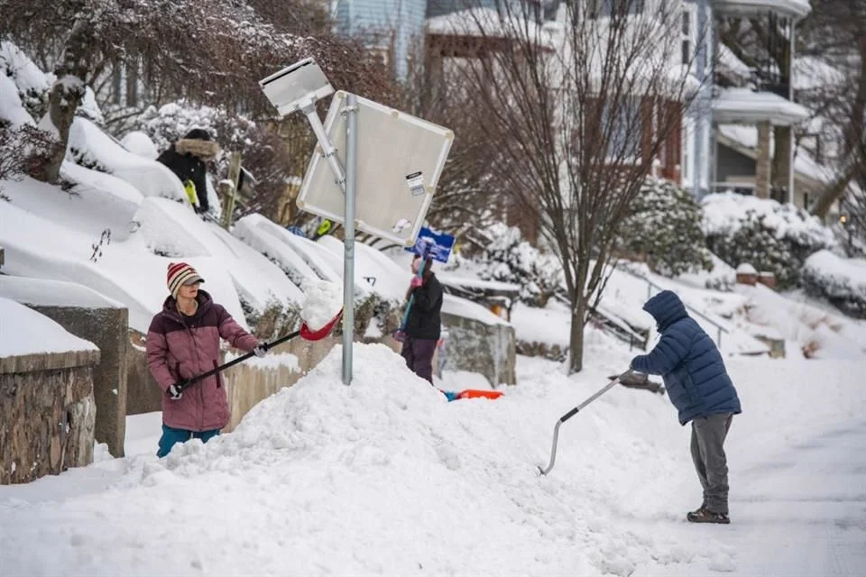 Ocho muertes causadas por la tormenta de nieve en Estados Unidos.