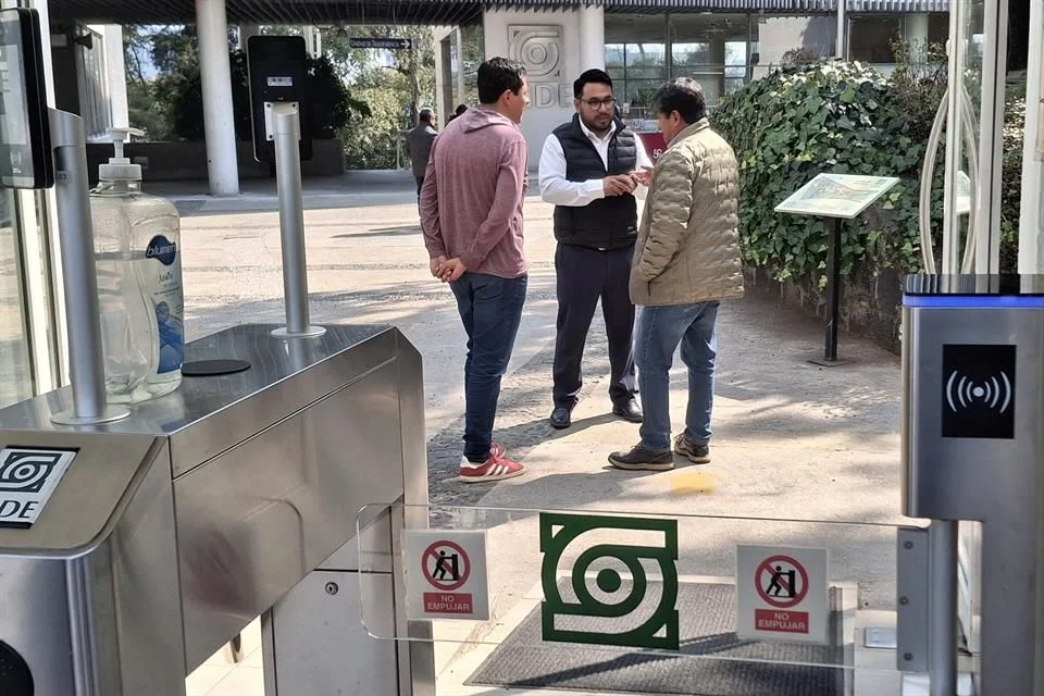 Renuncia de director en CIDE; señalan condiciones laborales precarias