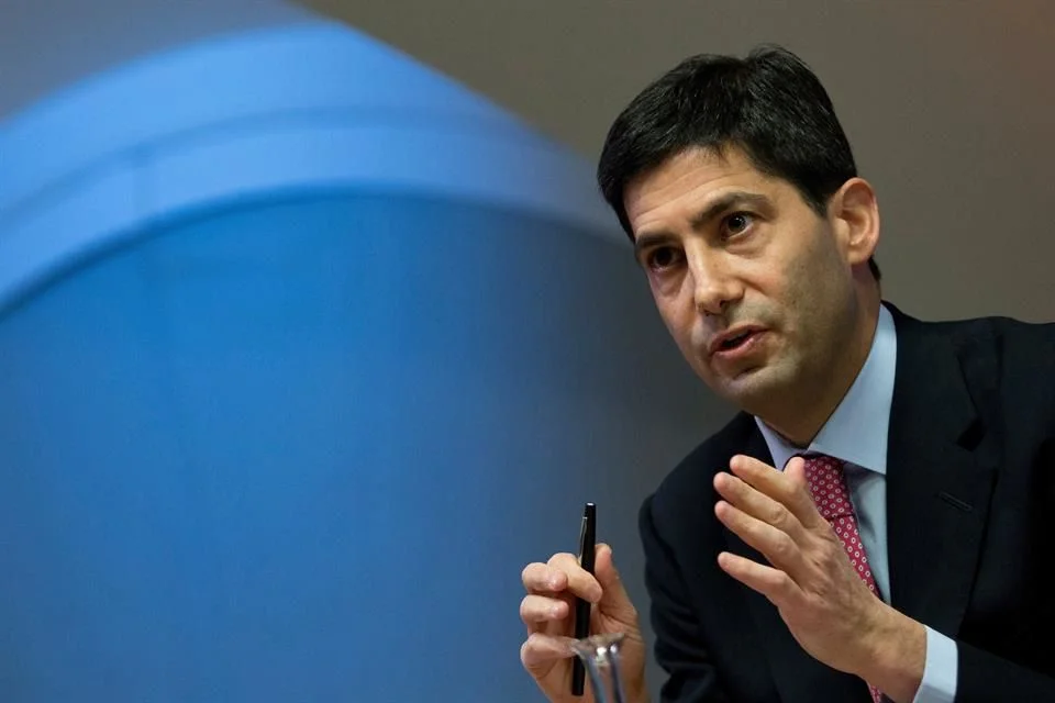 Trump nombra a Kevin Warsh como candidato para la Fed.