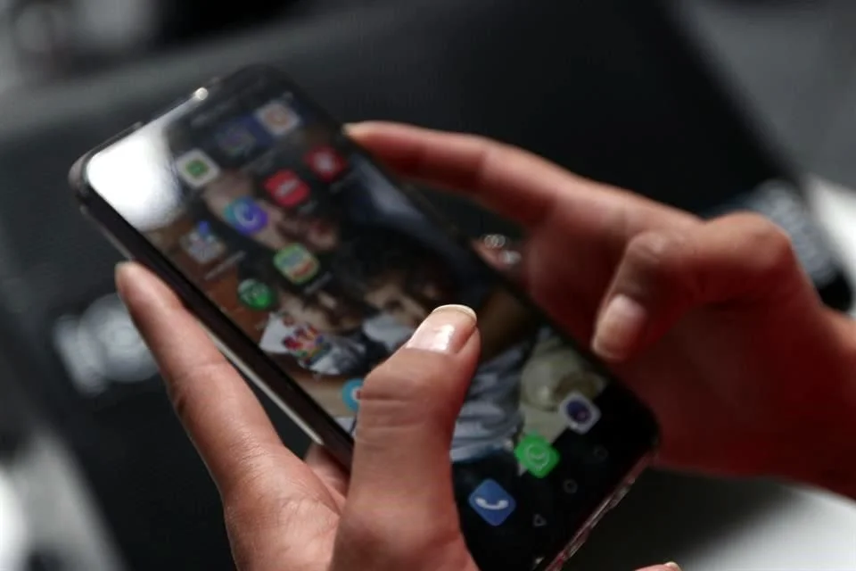 La inmensa mayoría de las llamadas, 96%, se originan en dispositivos móviles.