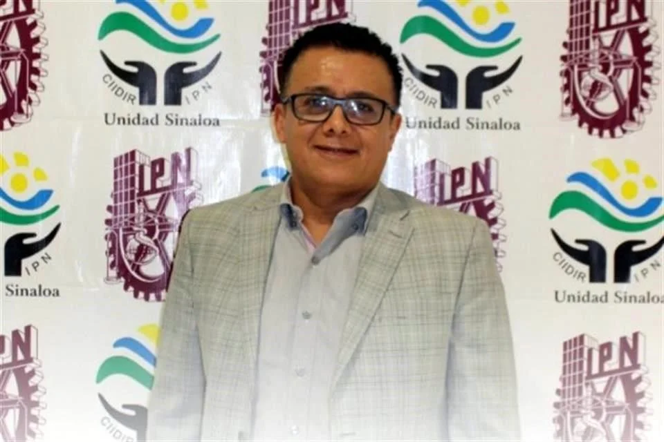 Pérdida de investigador del IPN al caer en pozo de Sinaloa.