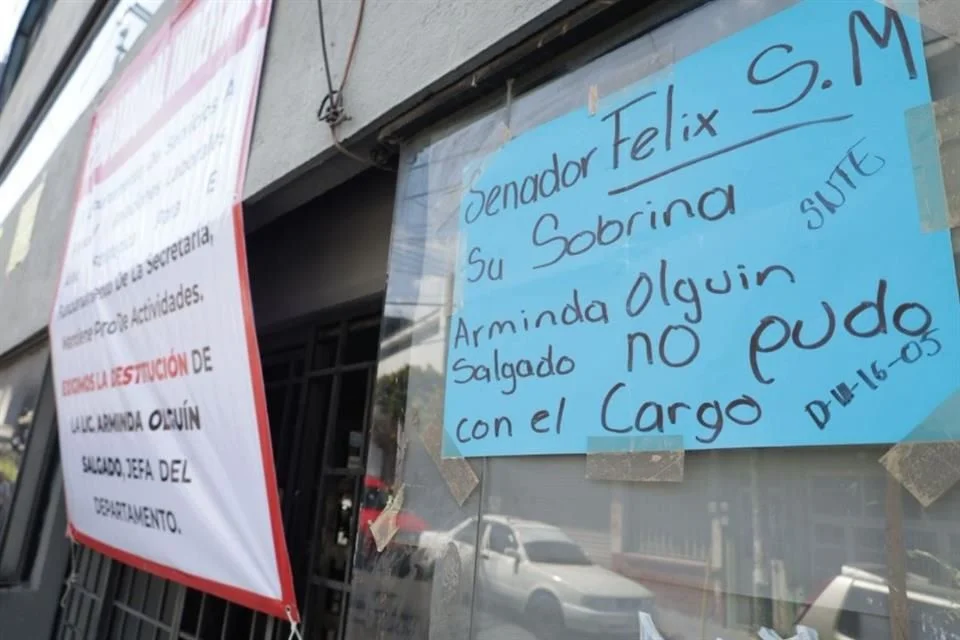 Huelga de maestros en Guerrero pide fin a problemas en Educación.
